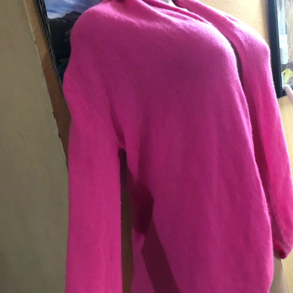 Lilly Pulitzer 100% Linen Holden Cardigan XXSKir Royal Pink Neon Drape Collar